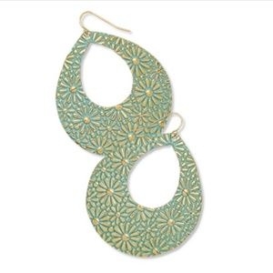 Premier Designs Full Bloom Limited Edition NWOT
